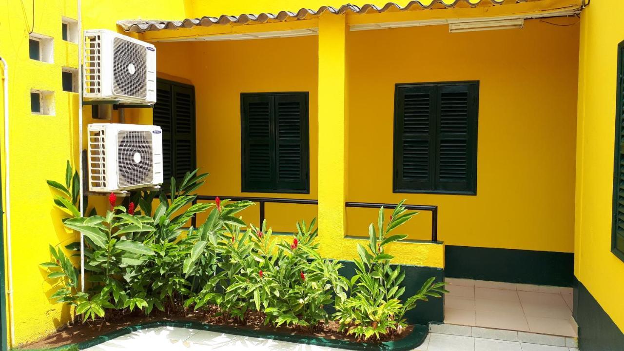 Bed and Breakfast Residencialdes à Sao Tome Extérieur photo