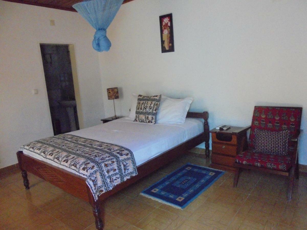 Bed and Breakfast Residencialdes à Sao Tome Extérieur photo